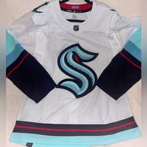 Seattle Kraken White Hockey Jersey